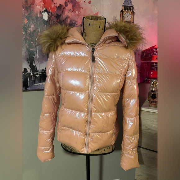 Jackets & Blazers - Pink Puffer Jacket with Fur Trim and Quilted Design